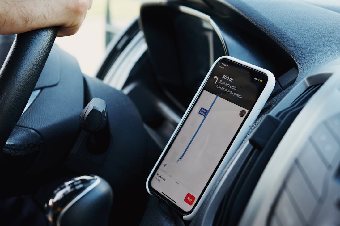 Innovative Tech Gadgets Enhancing Your Travel Experience Image 3