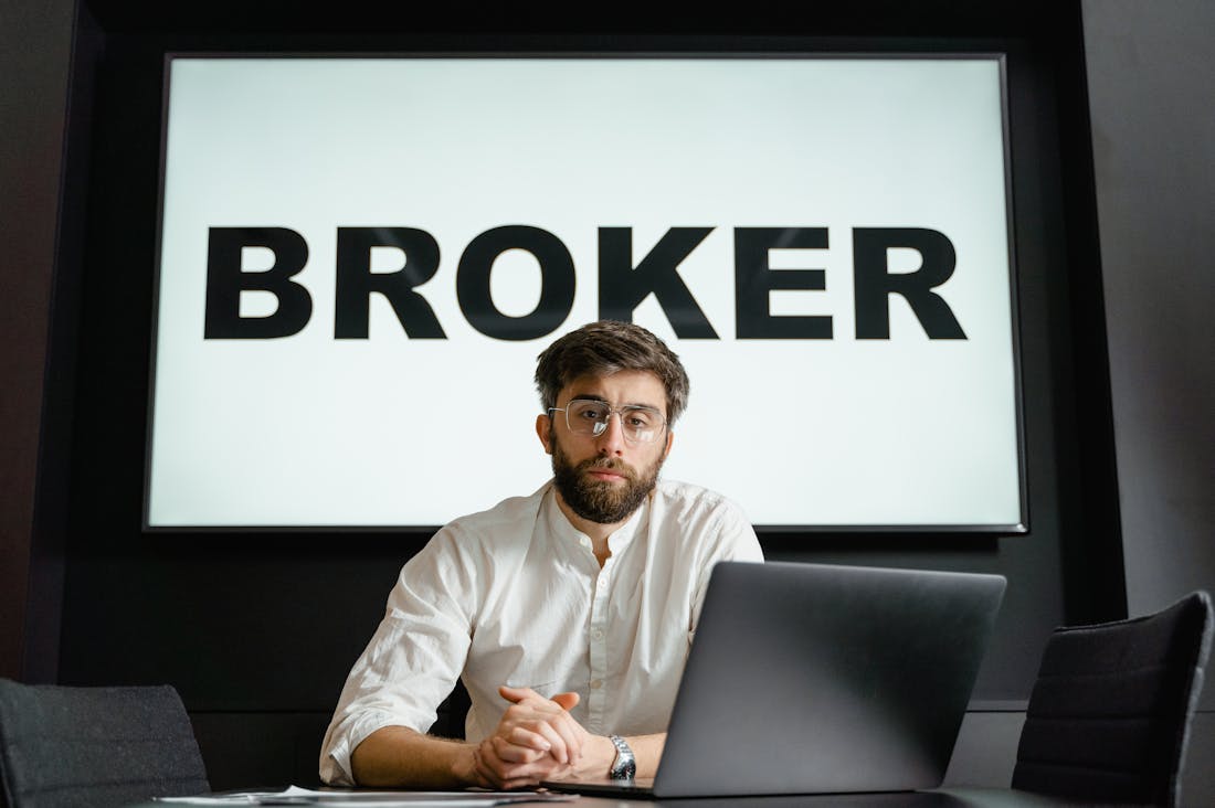 Financial Freedom in a Complex World: Strategies for Sustainable Wealth Building Image 2