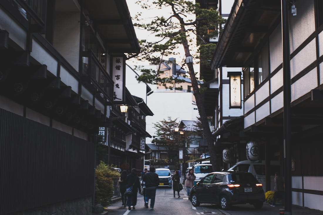 The Art of Mindful Travel: How to Explore the World While Staying Present and Engaged Image 2