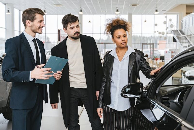 Navigating the World of Buying and Selling Cars