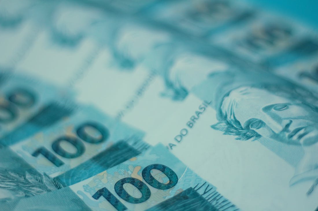 Achieving Financial Wellness through Smart Saving Strategies Image 2