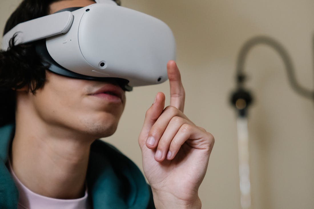 Elevating Your Everyday Technology: Must-Have Gadgets for Daily Life Image 2