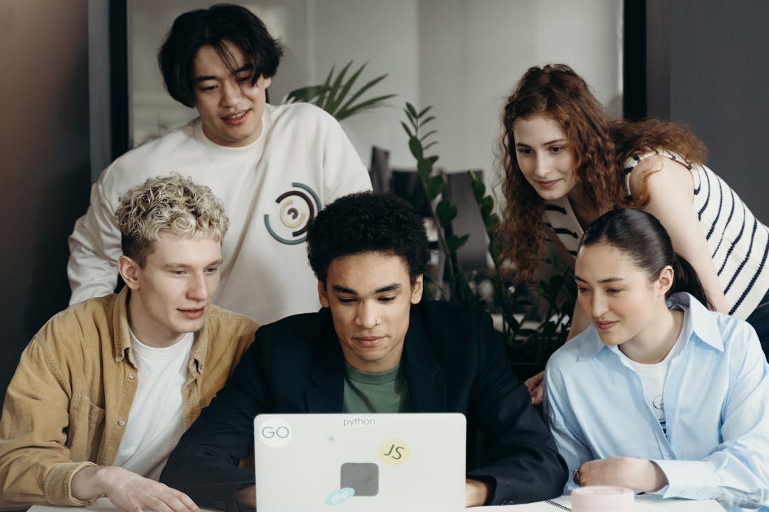 Balancing Life and Tech: Creating Harmony in a Digital-Driven World Image 2