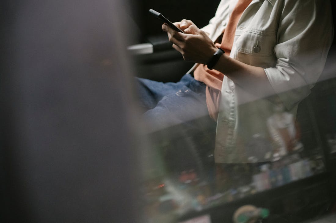 Reimagine Your Travel Experience: How Technology is Revolutionizing the Way We Explore the World Image 2