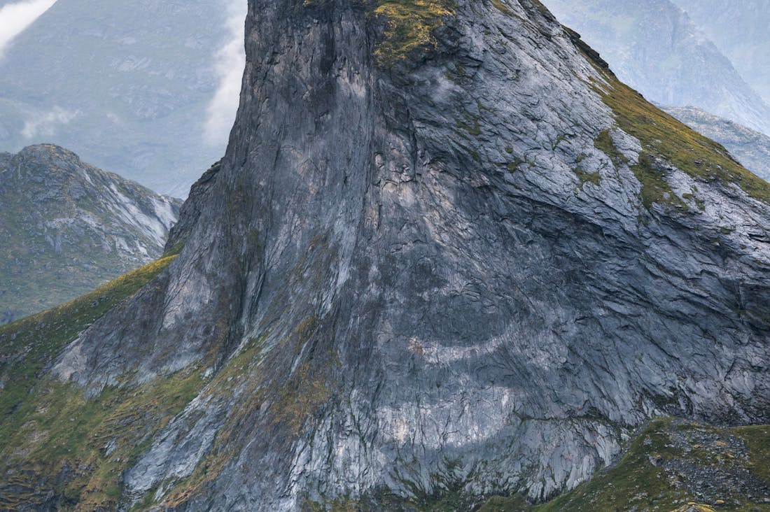The Art of Adventure: Exploring the Benefits of Travel for Personal Growth and Mental Clarity Image 1