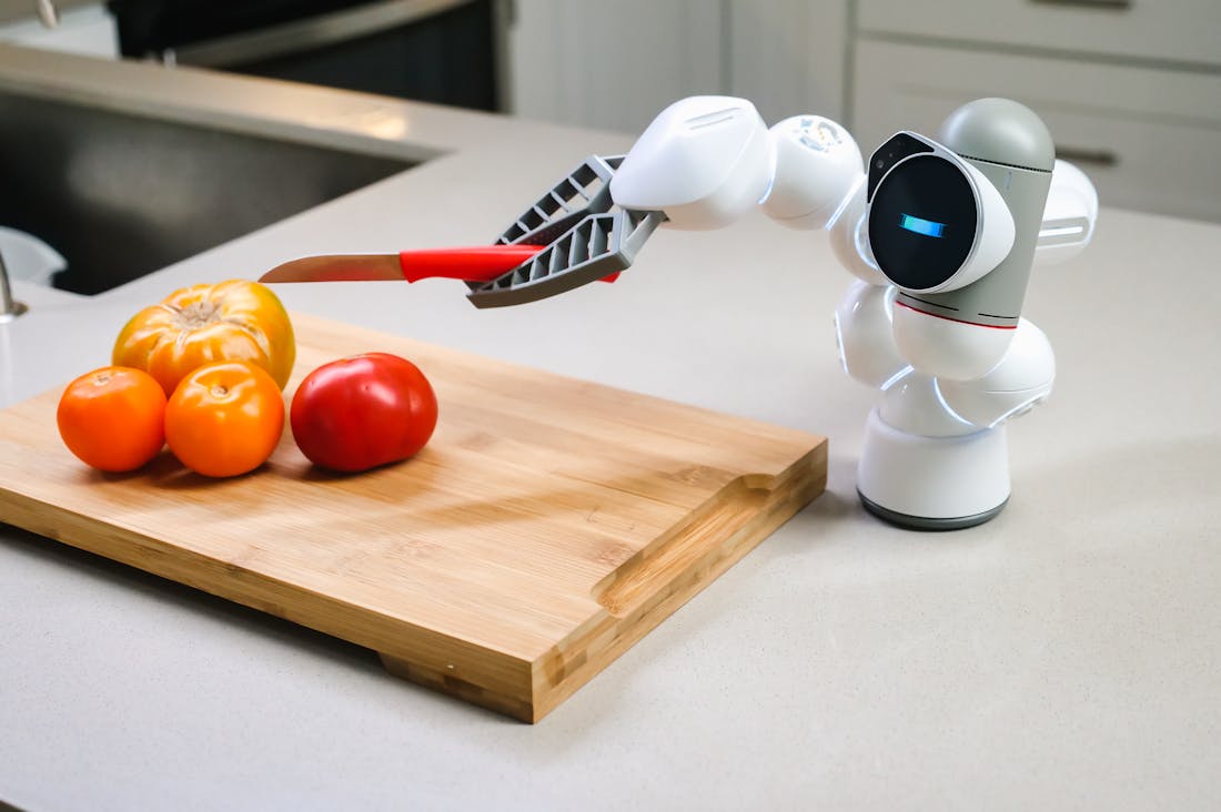 The Impact of Smart Home Technology: Enhancing Daily Living Through Innovative Devices Image 2