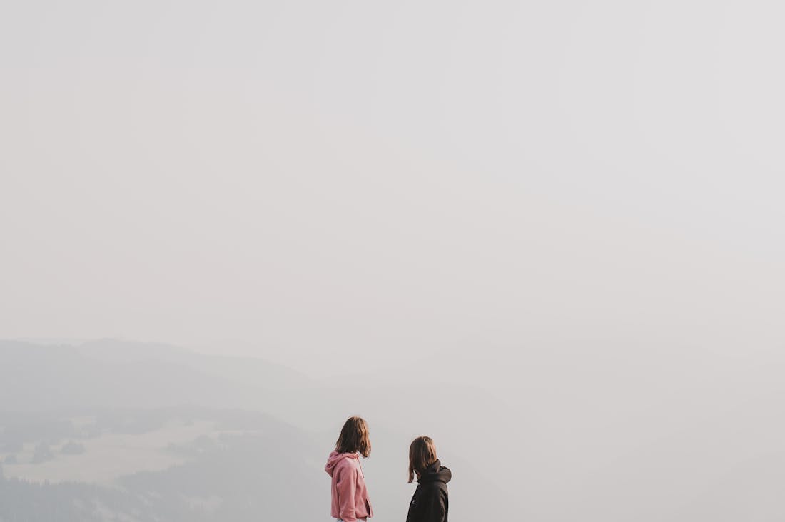 Practical Tips for Traveling Sustainably in the Modern World Image 2