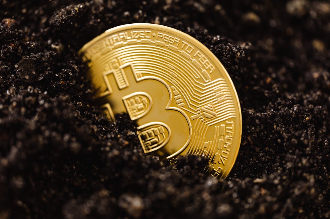 Smart Investments for a Secure Future: Building Wealth Wisely Image 1