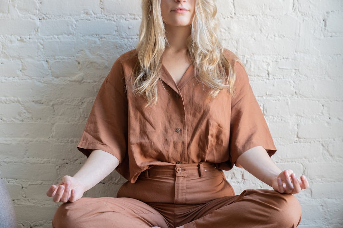 Enhancing Daily Routines with Mindfulness for Improved Productivity and Well-Being Image 2