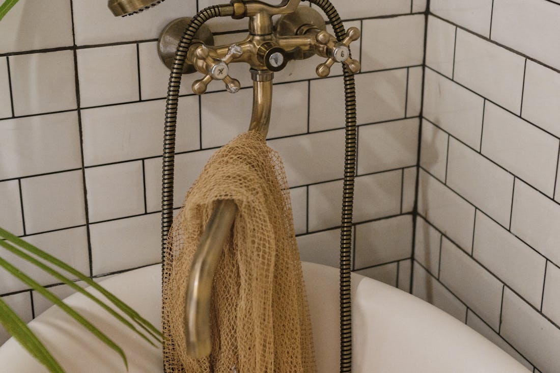 Essential Tips for Achieving Sustainable Living Without Sacrificing Comfort