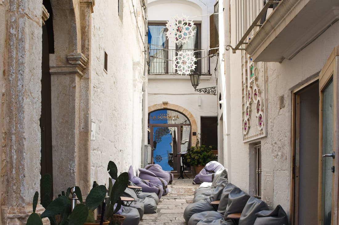 Luxury Escapes Without the Hefty Price Tag: Affordable Travel Tips Image 1