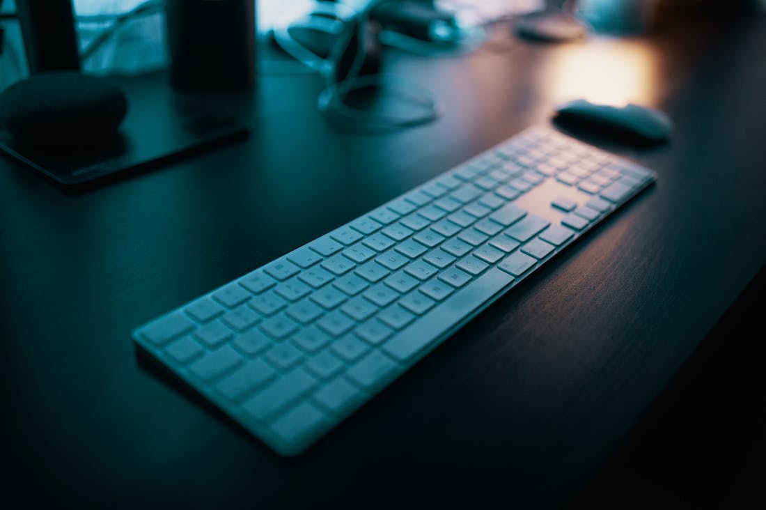Maximizing Tech Gadgets to Boost Everyday Productivity Image 1