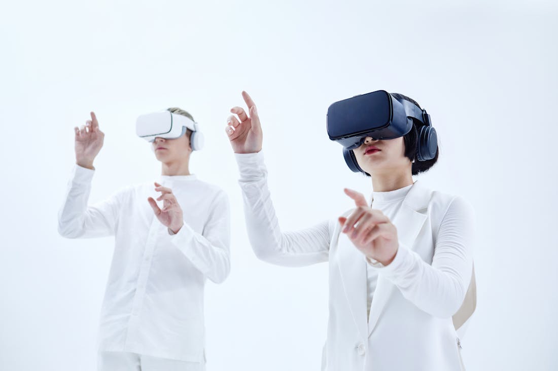 Innovative Technologies Transforming Travel Experiences