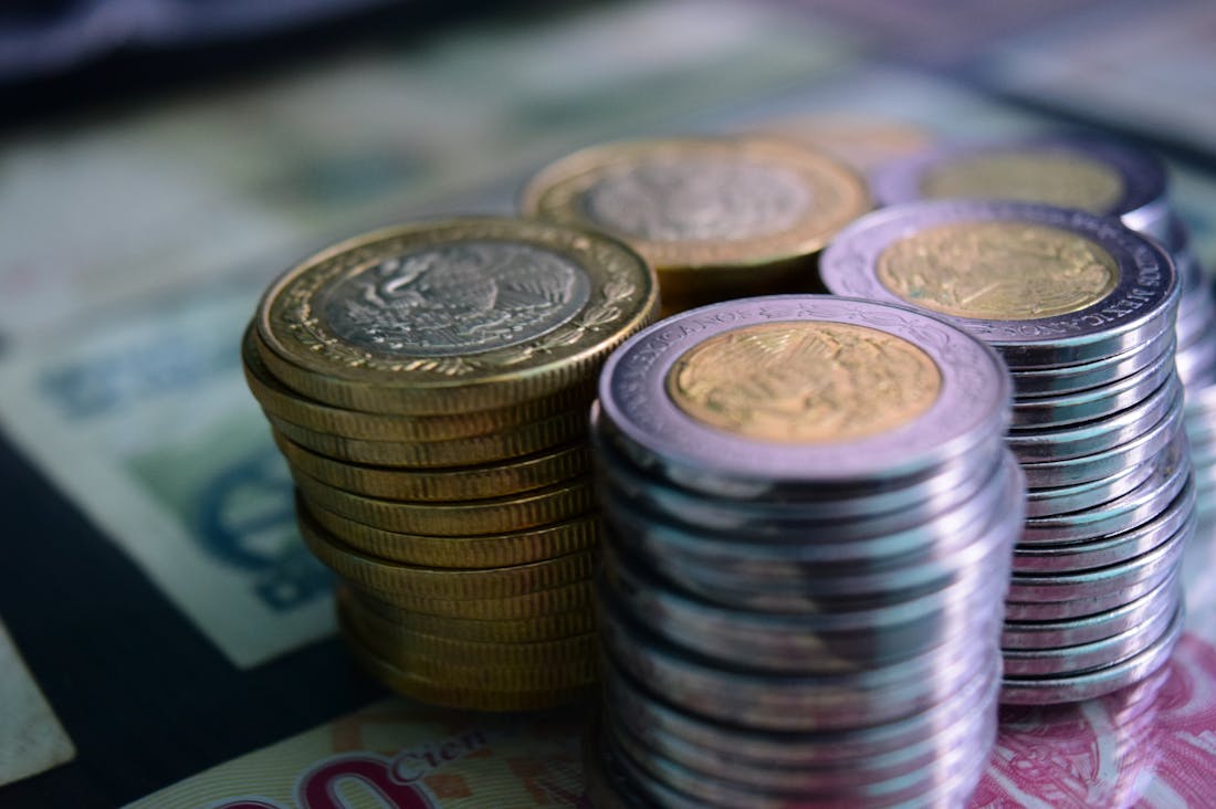 Maximizing Wealth Without Stress: Practical Tips for Everyday Investors Image 2