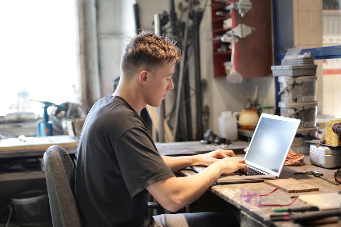 Tech Innovations Transforming Daily Life and Workspaces Image 1