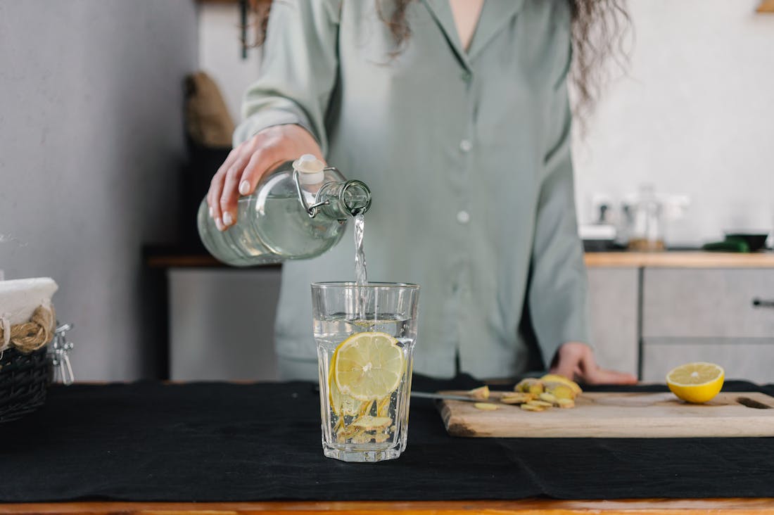 Mastering Personal Wellness Through Mindful Eating Practices Image 1