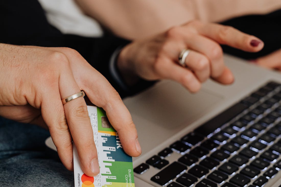 Modern Mindset Shifts in Personal Finance Management