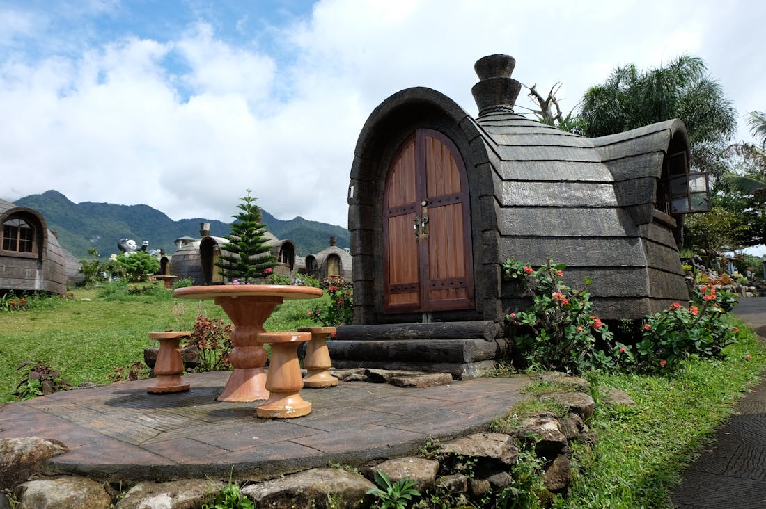 Essential Tips for Crafting Unforgettable Travel Experiences Image 2