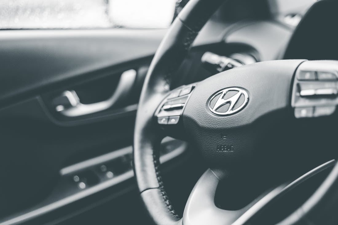 Advancements in Automotive Technology Transforming the Driving Experience Image 1