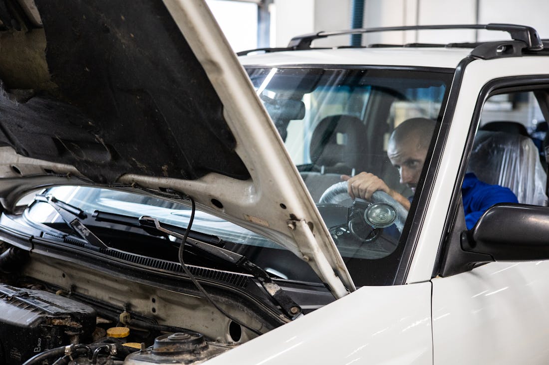 Transforming Auto Maintenance with Modern Technology Image 1