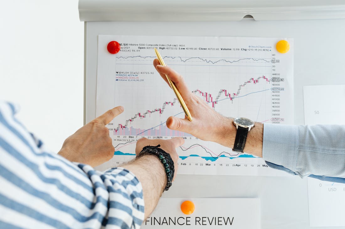 Essential Tips for Achieving Financial Independence in Today’s Economy Image 1