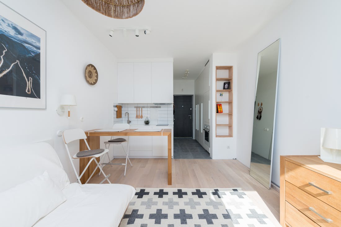 Revamping Home Spaces with Simple Design Hacks for Modern Living Image 1
