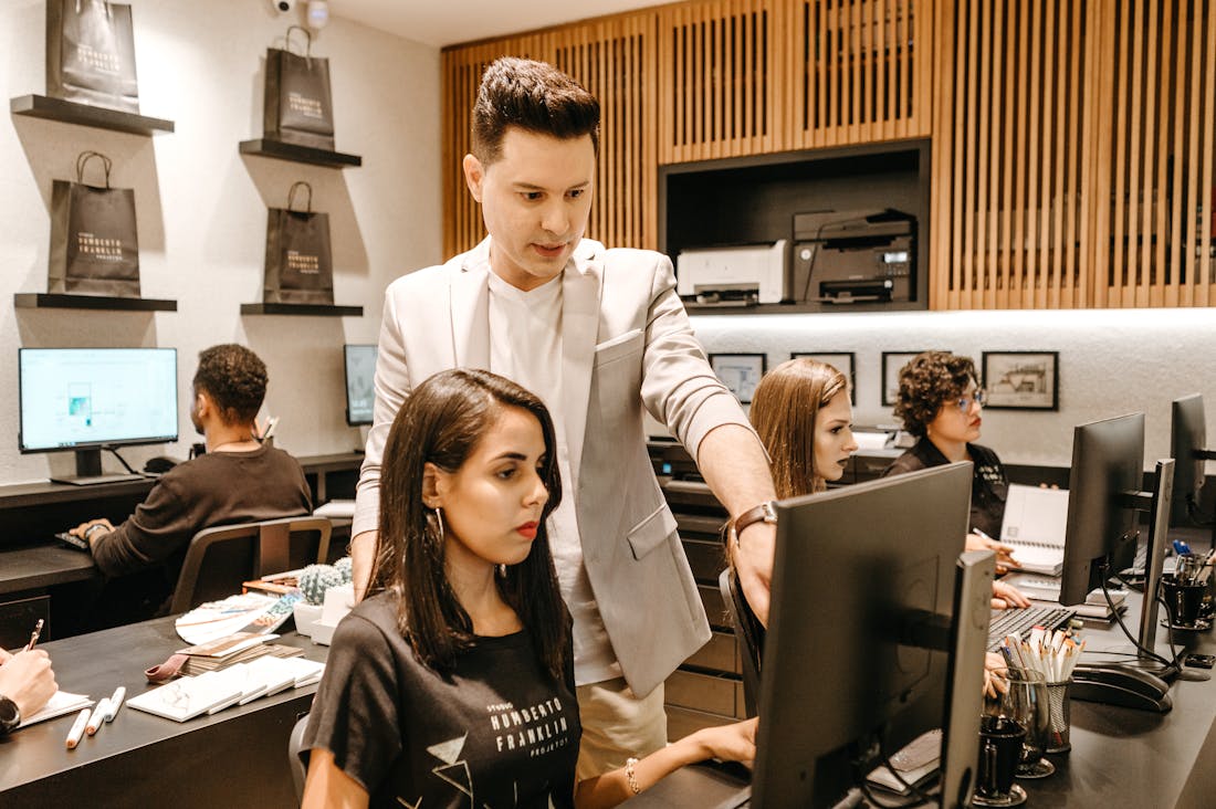 Effective Ways to Improve Workplace Wellness and Boost Employee Morale Image 1