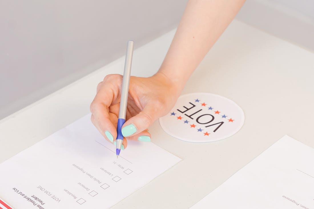 Utilizing Technology to Enhance Everyday Productivity in Work and Life Image 1