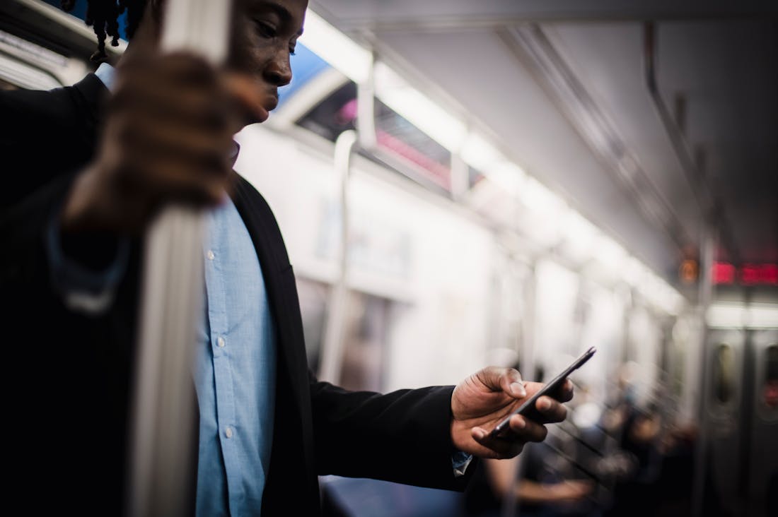 Trendy Gadgets Reshaping How We Experience Travel and Leisure Image 1