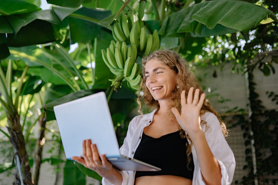 Technological Innovations Transforming Travel Experiences Image 2