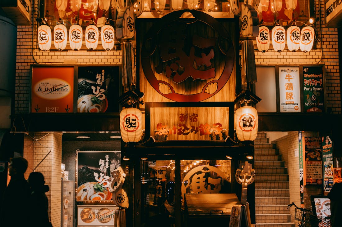Timeless Travel Tips for an Enriching Cultural Experience Image 1