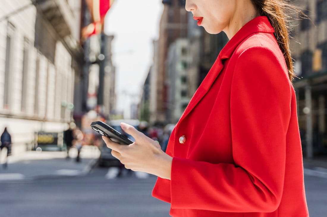 Crafting Meaningful Connections in a Digital World Image 2