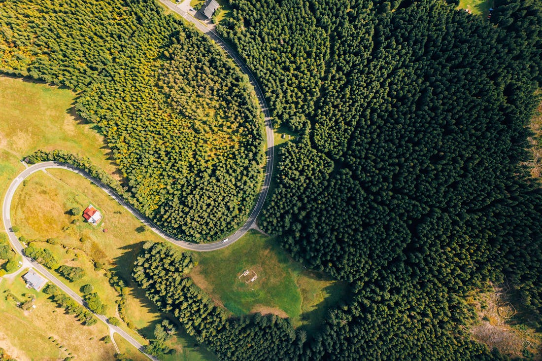 Navigating the Future of Electric Vehicles and Eco-Friendly Travel Image 2
