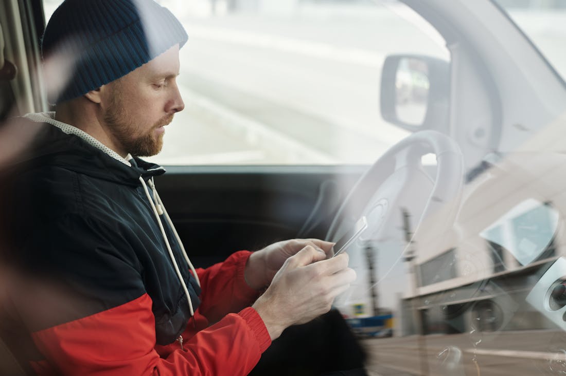 Innovative Gadgets That Will Transform Your Travel Experience Image 2