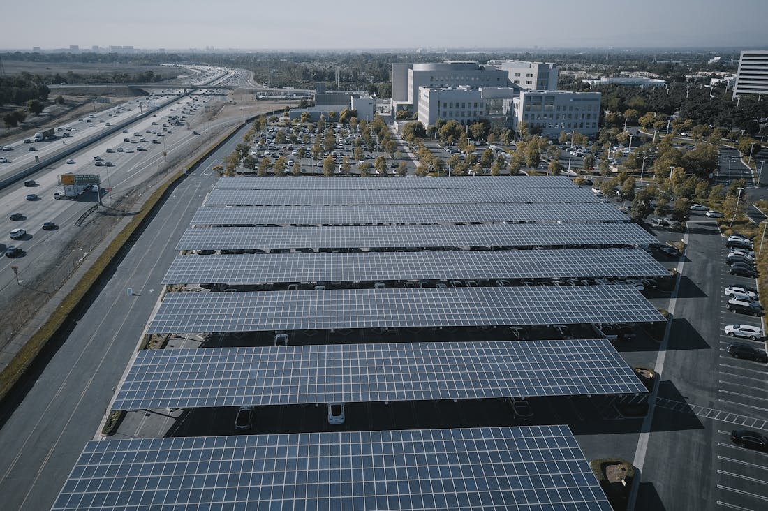 Navigating the Future of Electric Vehicles: Trends and Innovations