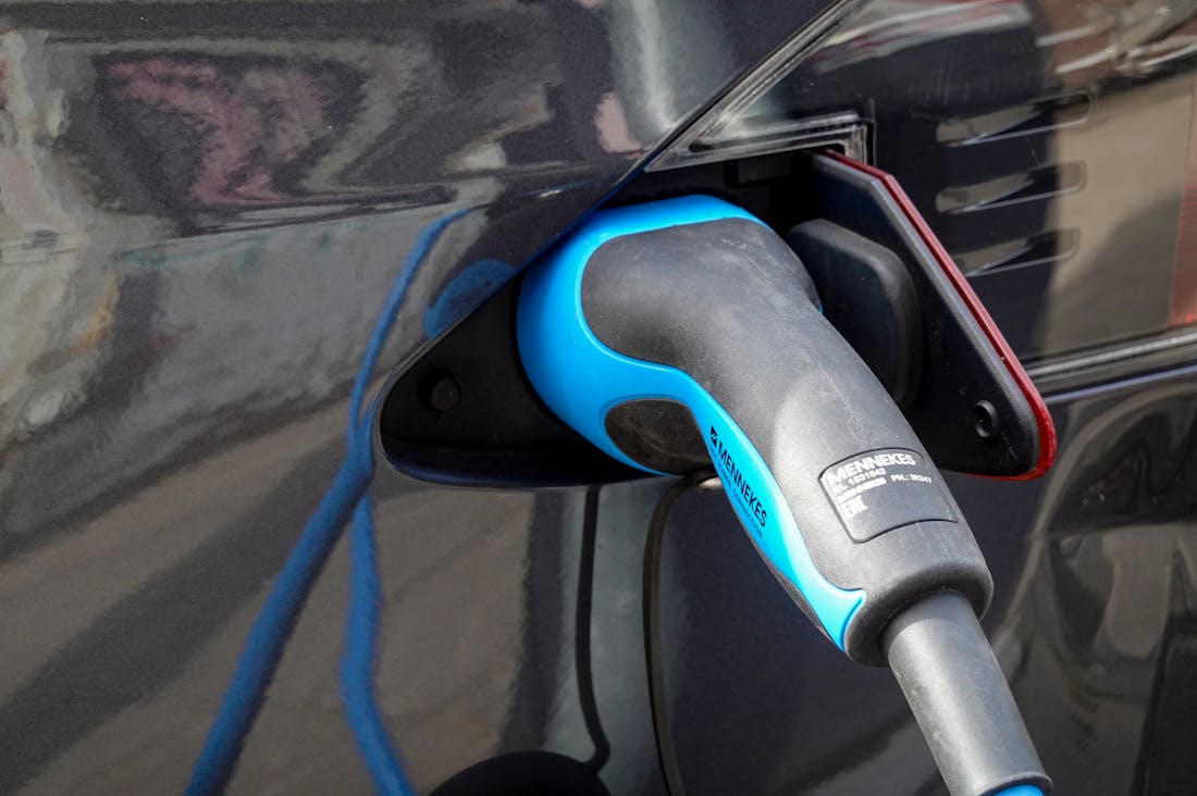 Innovative Technologies Shaping the Future of Transportation Today Image 1