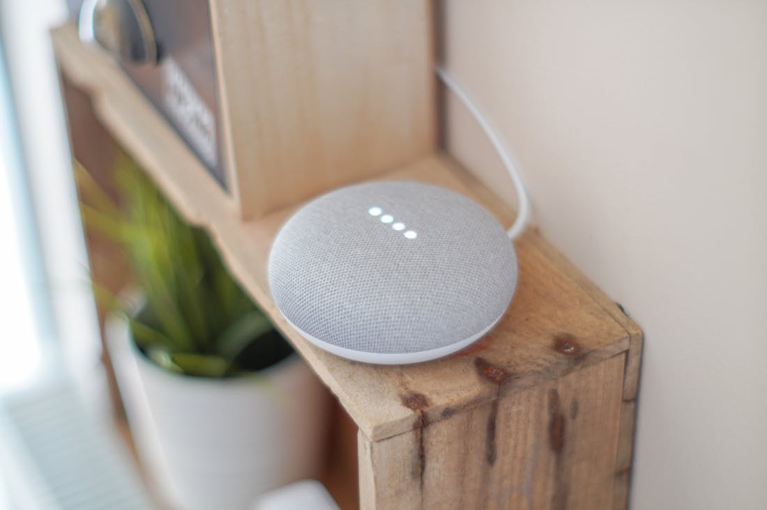 Tech Innovations Shaping the Future of Home Automation Image 2