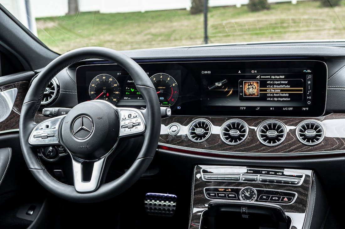 Modern Vehicle Trends Shaping the Future of Transportation