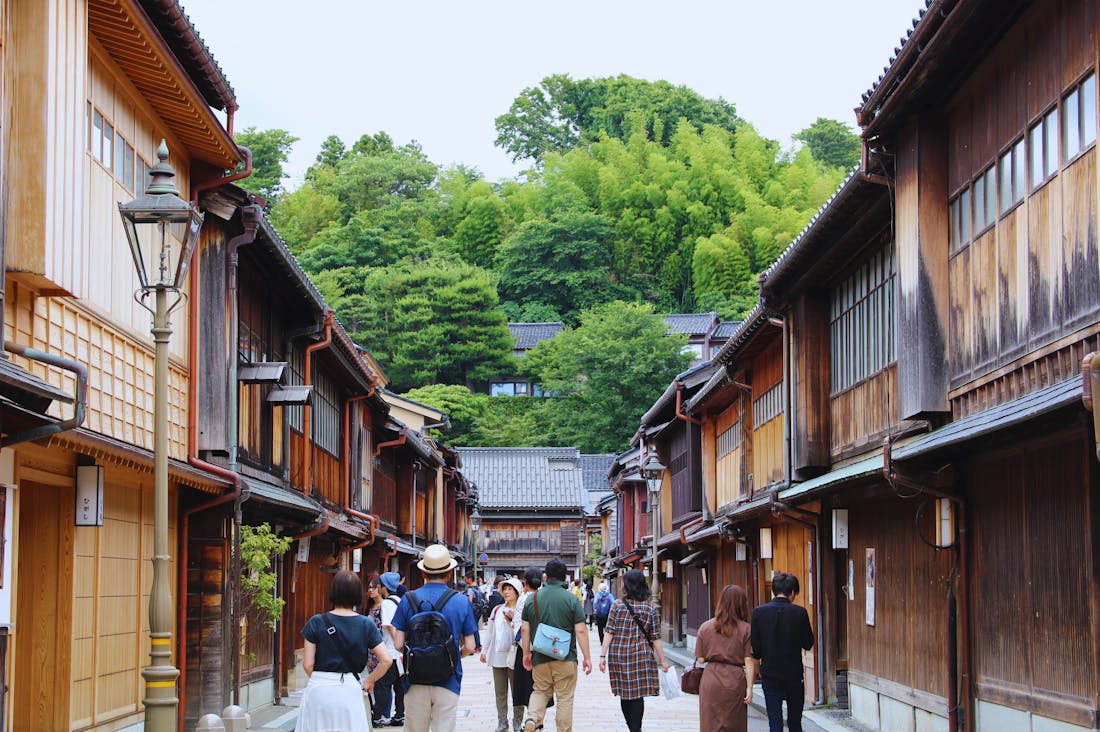 The Art of Smart Travel: Tips for Effortless Adventures Image 3