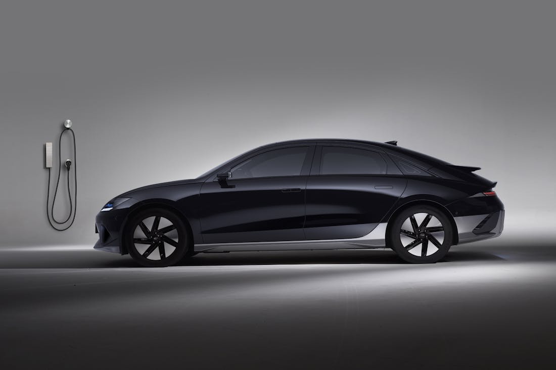 Trends in Eco-Friendly Vehicles Shaping the Future of Transportation Image 1