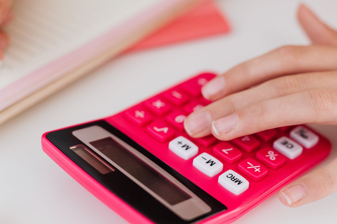 Financial Literacy Essentials for Today’s Young Adults Image 3