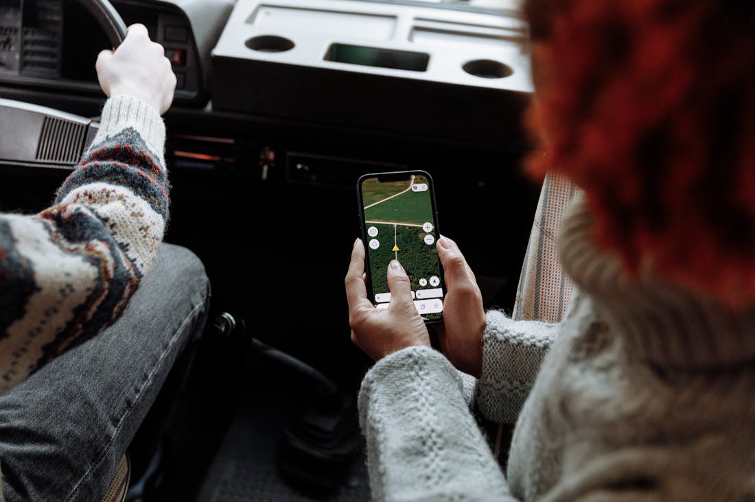 Essential Tech Tools for Modern Travel Adventures Image 2