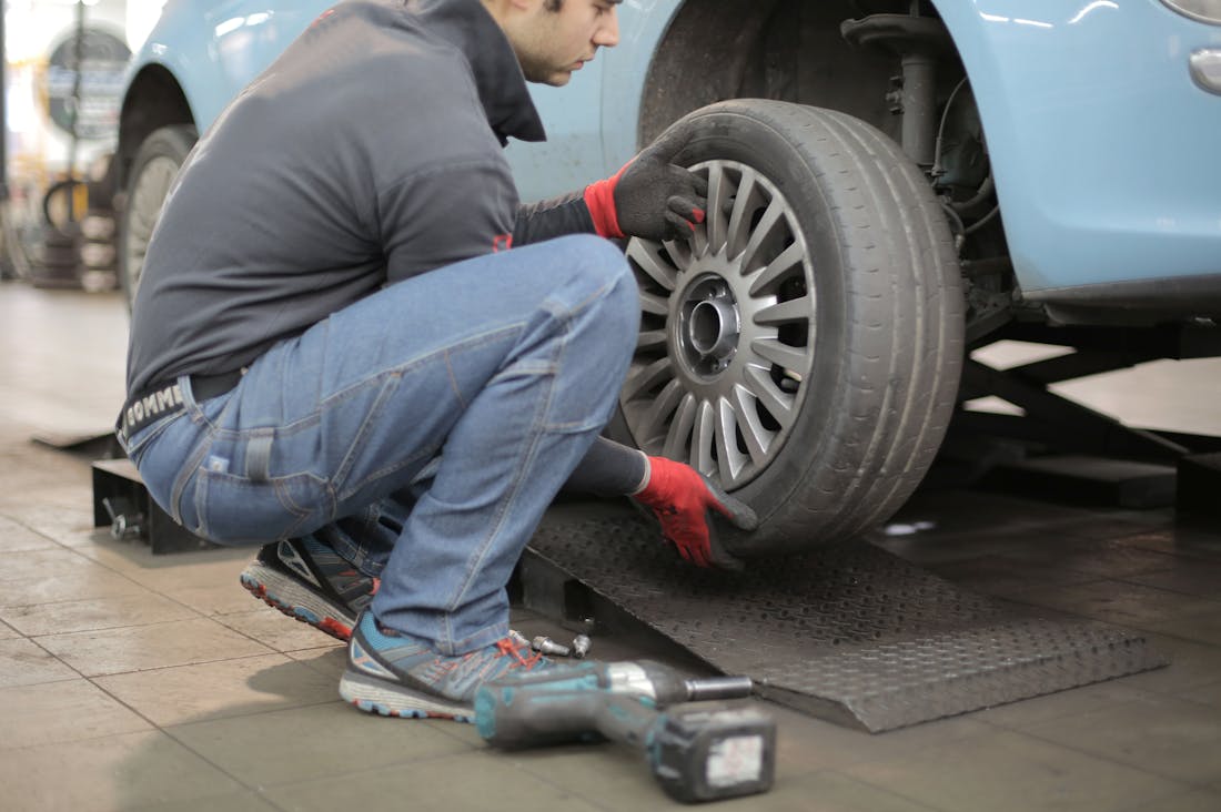 Essential Tips for Maintaining Your Vehicle's Performance All Year Round Image 1