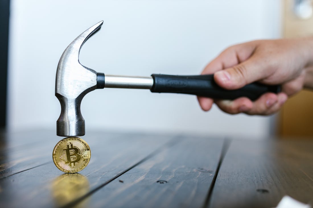 Investing Wisely in the Era of Digital Opportunities Image 2