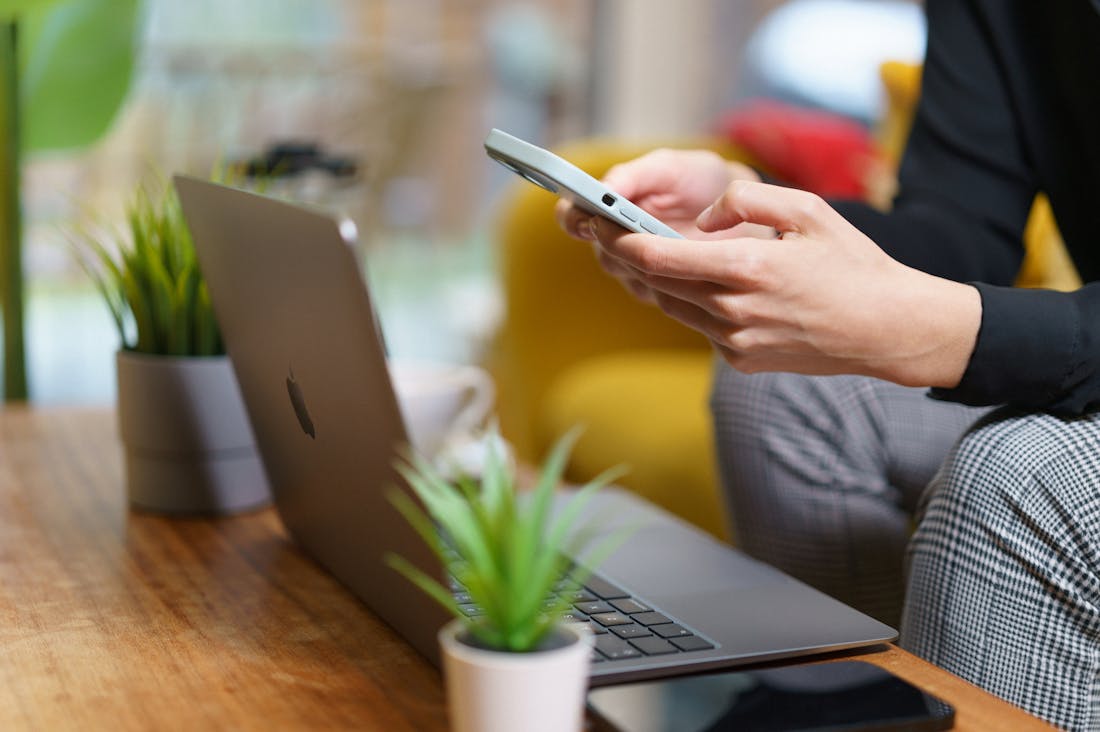 Tech Trends Transforming Daily Life: Embracing the Future at Home Image 2