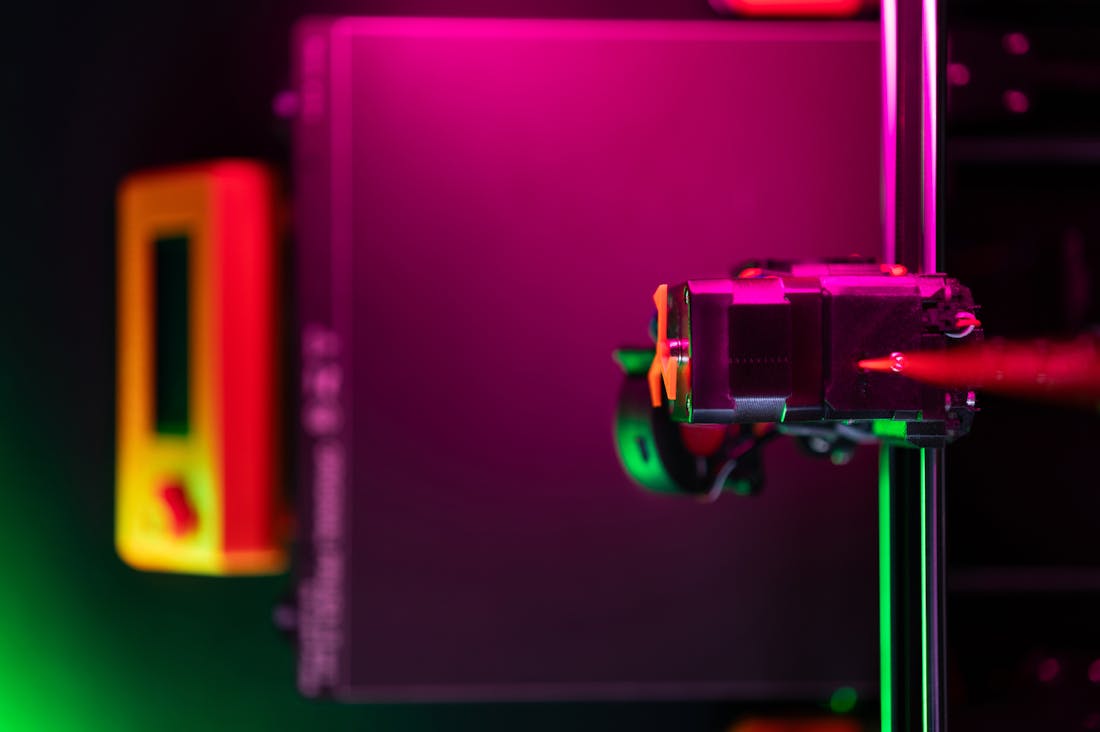 Innovative Tech Gadgets Transforming Daily Life for Better Efficiency Image 1
