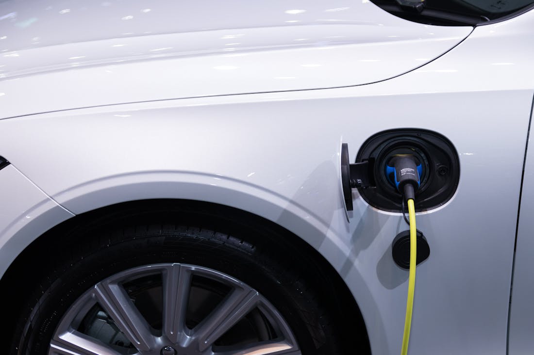 Electric Vehicles Revolutionizing Transportation and Eco-conscious Living Image 3