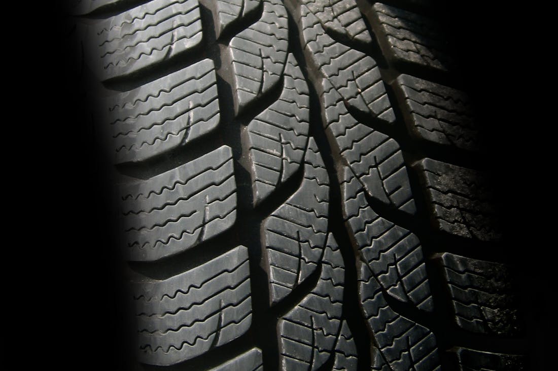 Essential Insights into Automotive Trends Shaping Modern Driving Image 3