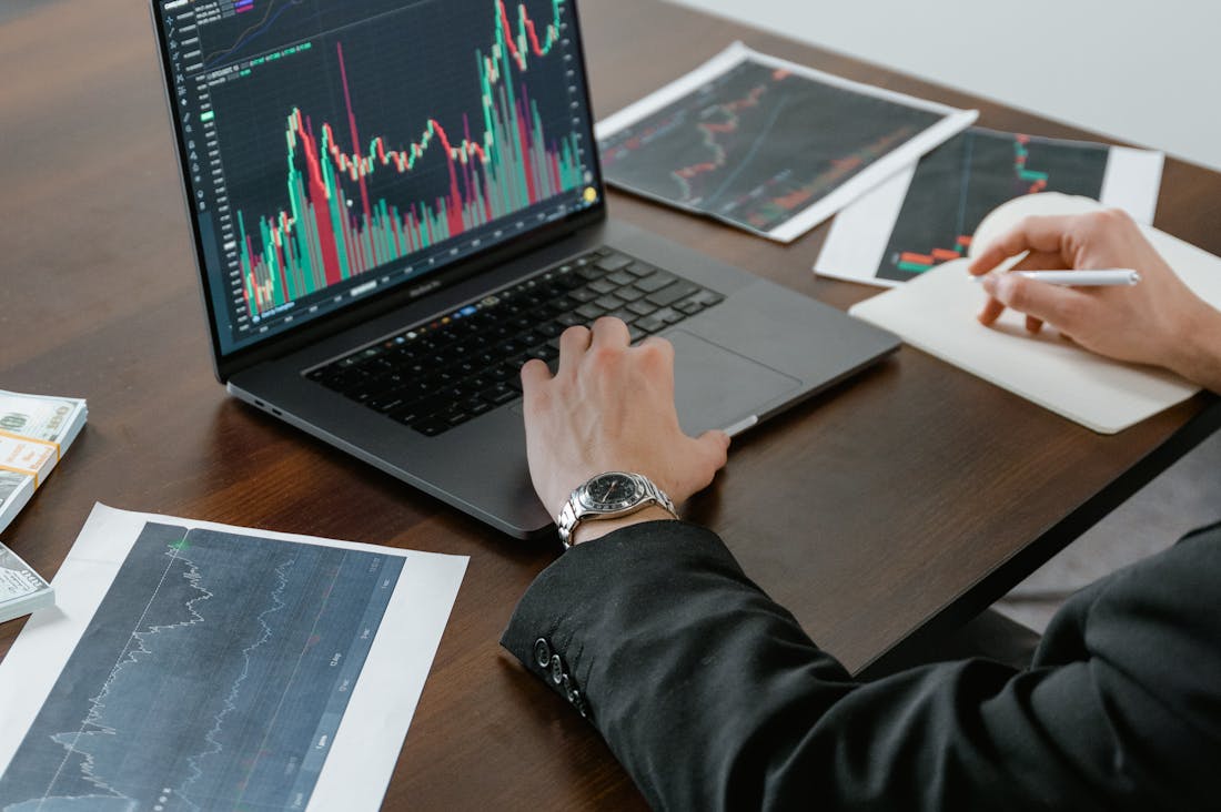 Investment Strategies That Cultivate Long-term Financial Stability and Growth Image 3