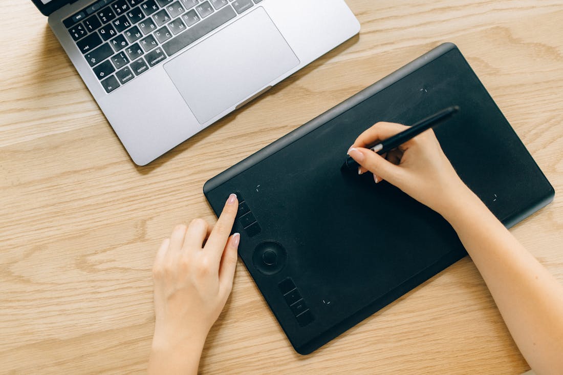 Tech Gadgets That Improve Daily Productivity and Efficiency Image 1